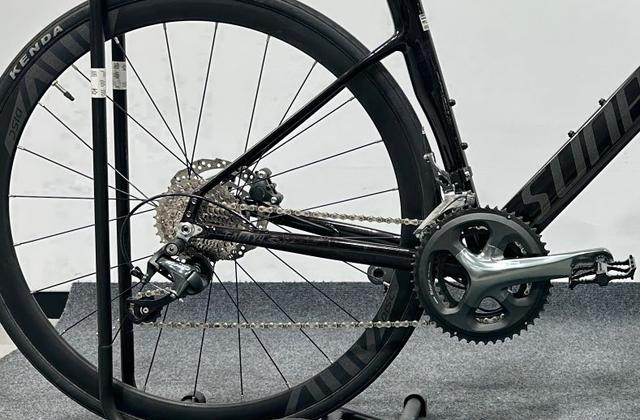 速比特/SUNPEED 速比特 银河 Sport 26款 车型图 · 套件 · 黑魅红