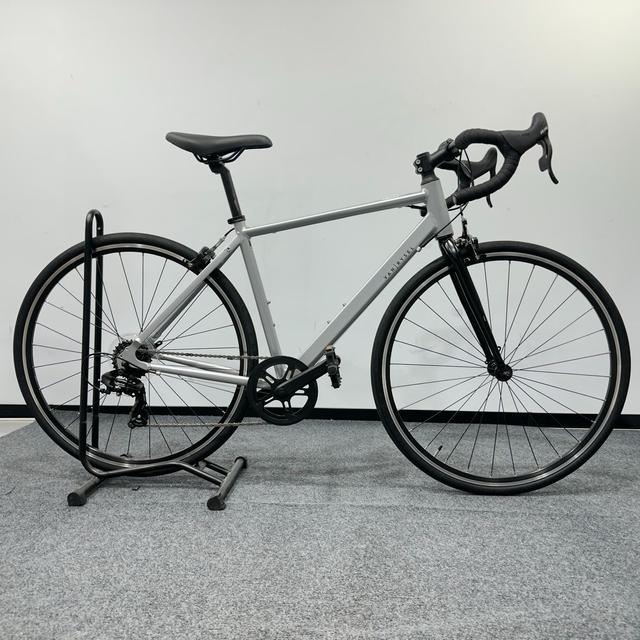 迪卡侬/DECATHLON 迪卡侬 RC100 车型图 · 整车 · 银灰色
