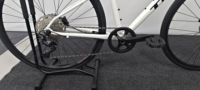 崔克/TREK TREK FX2 23款 车型图 · 套件