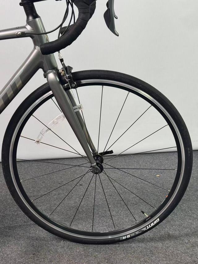 捷安特/GIANT 捷安特 Contend 3 24款 车型图 · 轮组